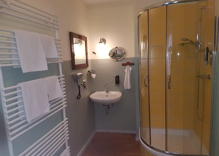 Schloss 3* Breitungen (Thuringia)